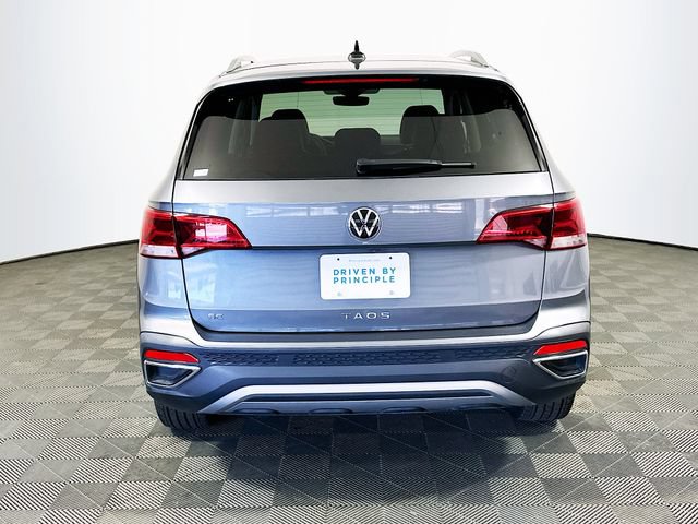 Used 2024 Volkswagen Taos SE FWD image 7