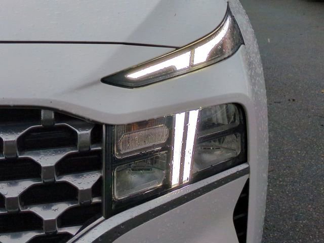 Certified 2023 Hyundai Santa Fe SEL w/ Premium Package image 10