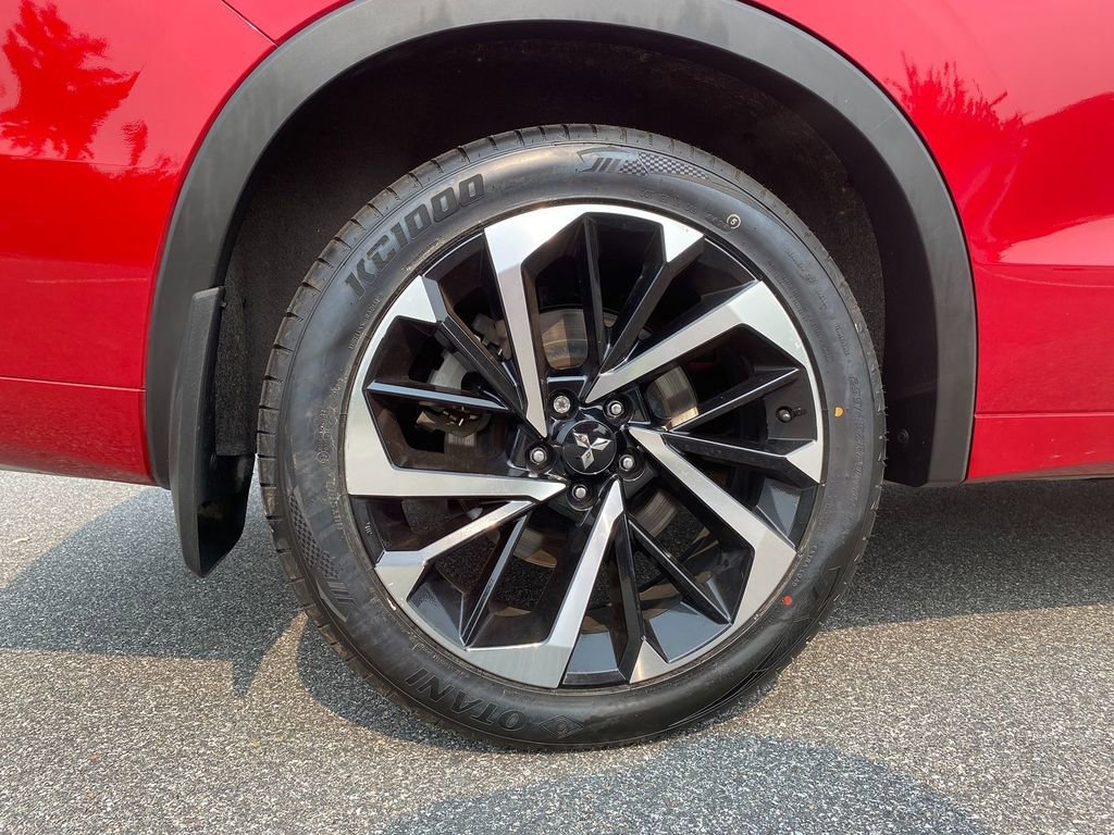 Used 2023 Mitsubishi Outlander SEL AWD/4WD image 31
