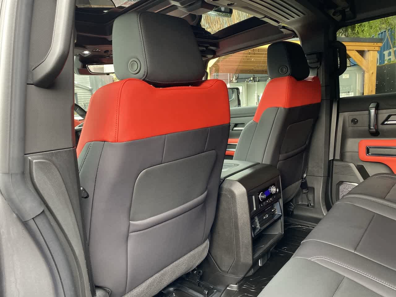 Used 2026 GMC Hummer EV 3X w/ Carbon Fiber Edition Package AWD/4WD image 15