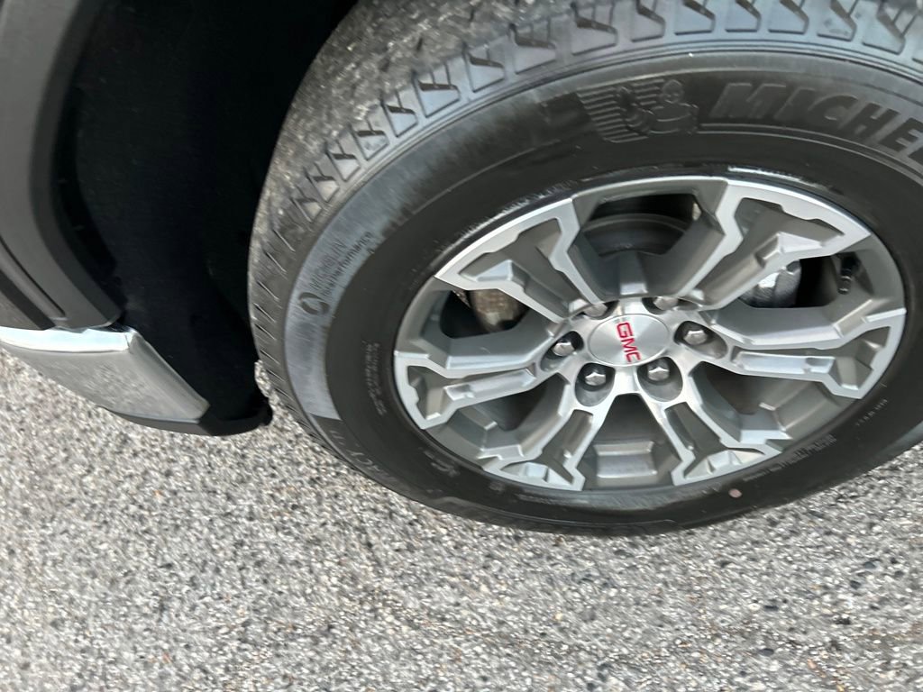 Used 2022 GMC Sierra 1500 SLT image 11