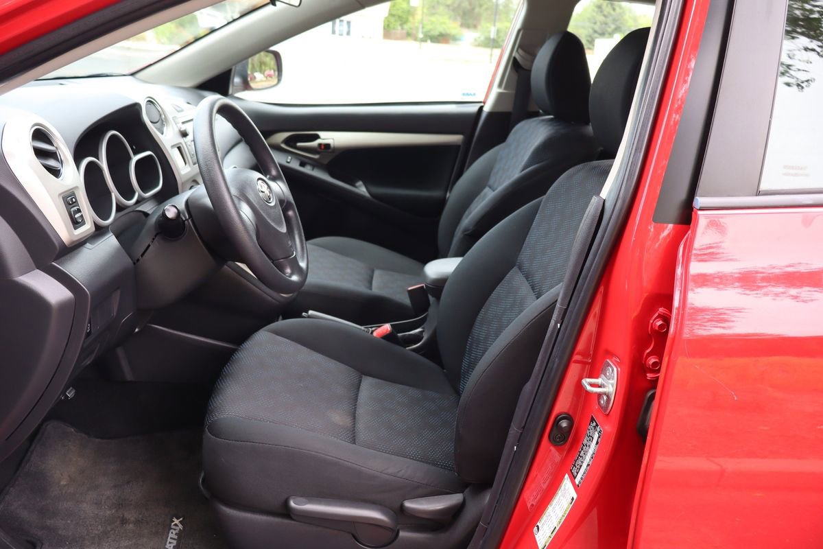 Used 2009 Toyota Matrix S AWD/4WD image 18