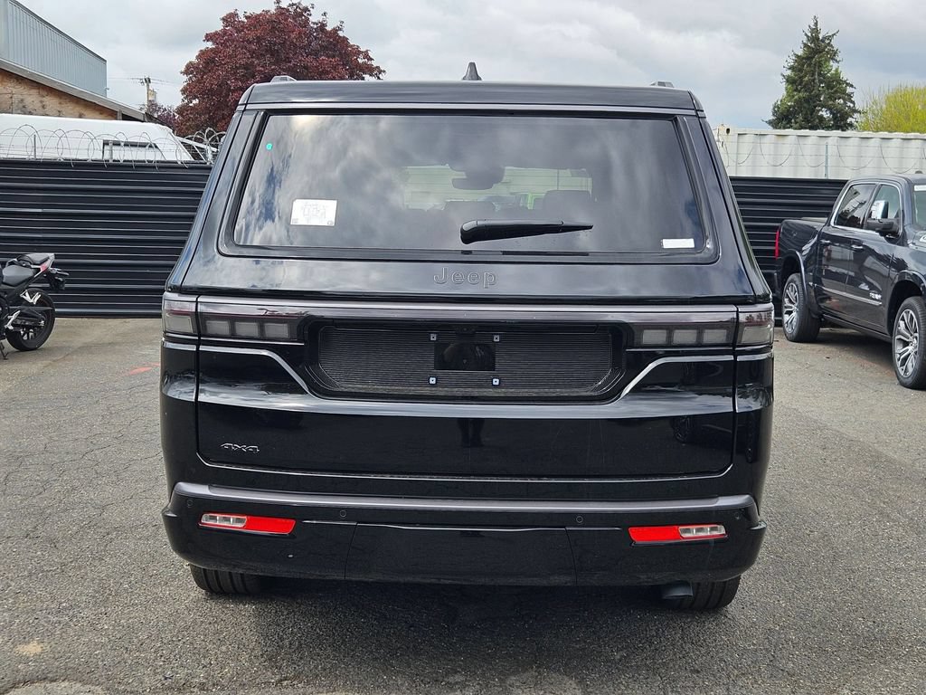 New 2026 Jeep Grand Wagoneer L Limited AWD/4WD image 6