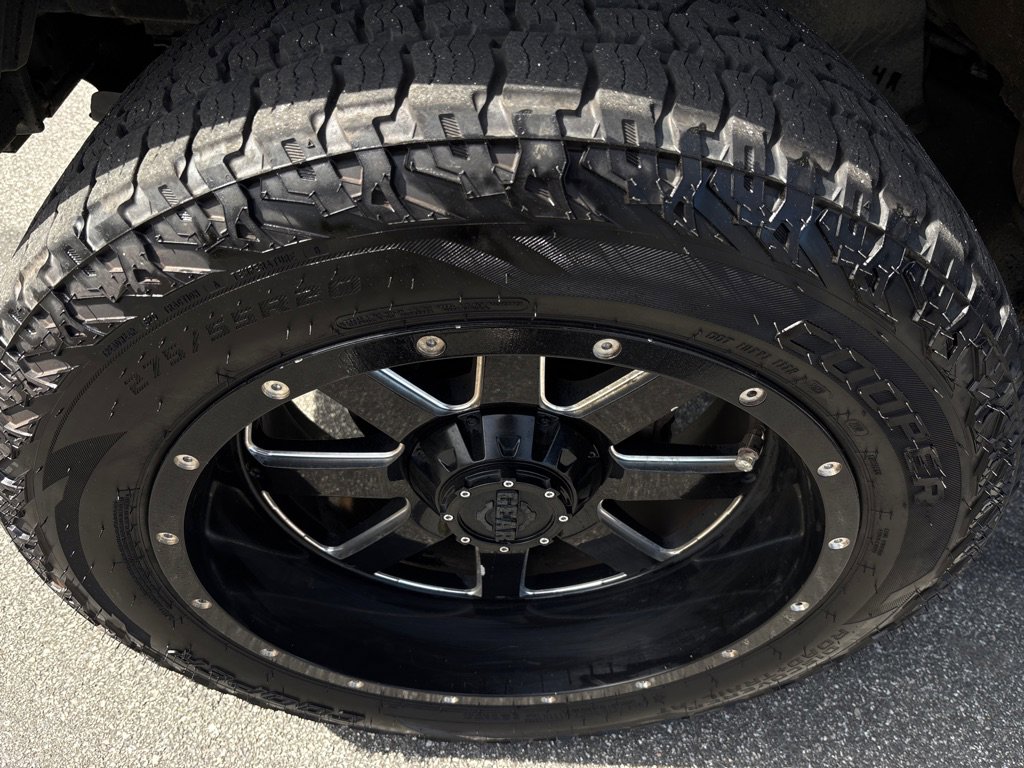 Used 2014 Toyota Tacoma 4x4 Double Cab w/ SR5 Package image 9