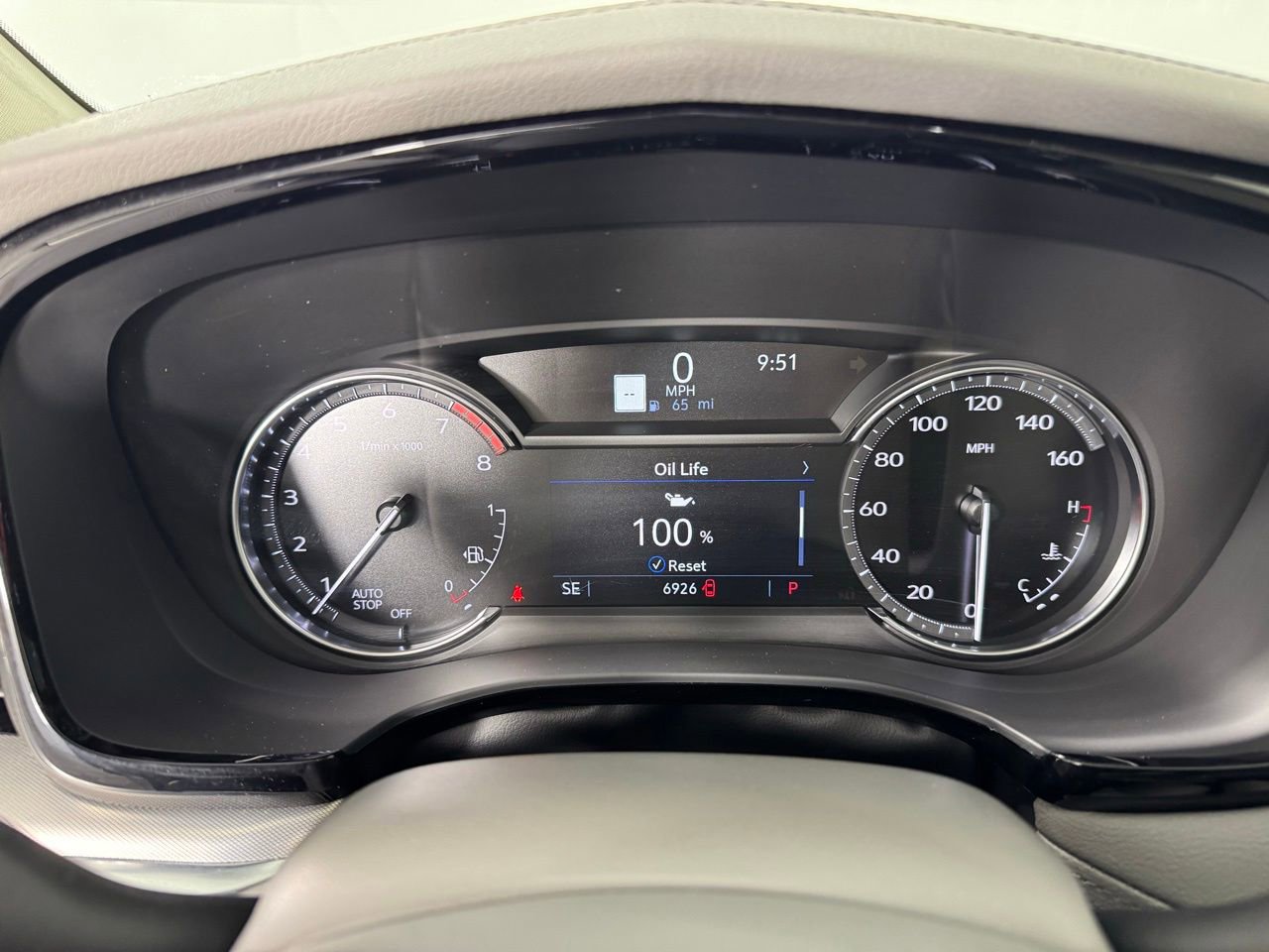 Used 2025 Cadillac XT5 Premium Luxury FWD image 32