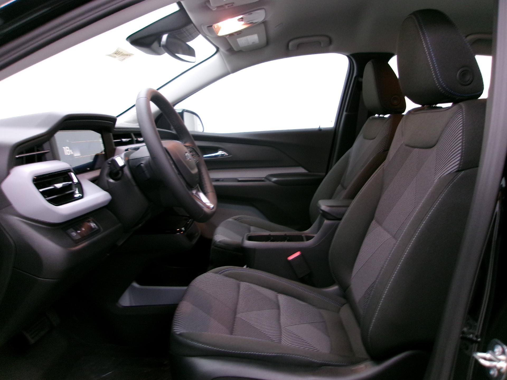 New 2027 Chevrolet Bolt LT w/ Comfort Package FWD image 8