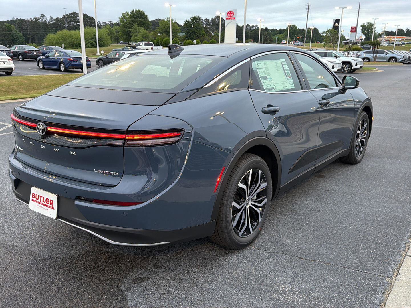 New 2026 Toyota Crown Limited AWD/4WD image 6