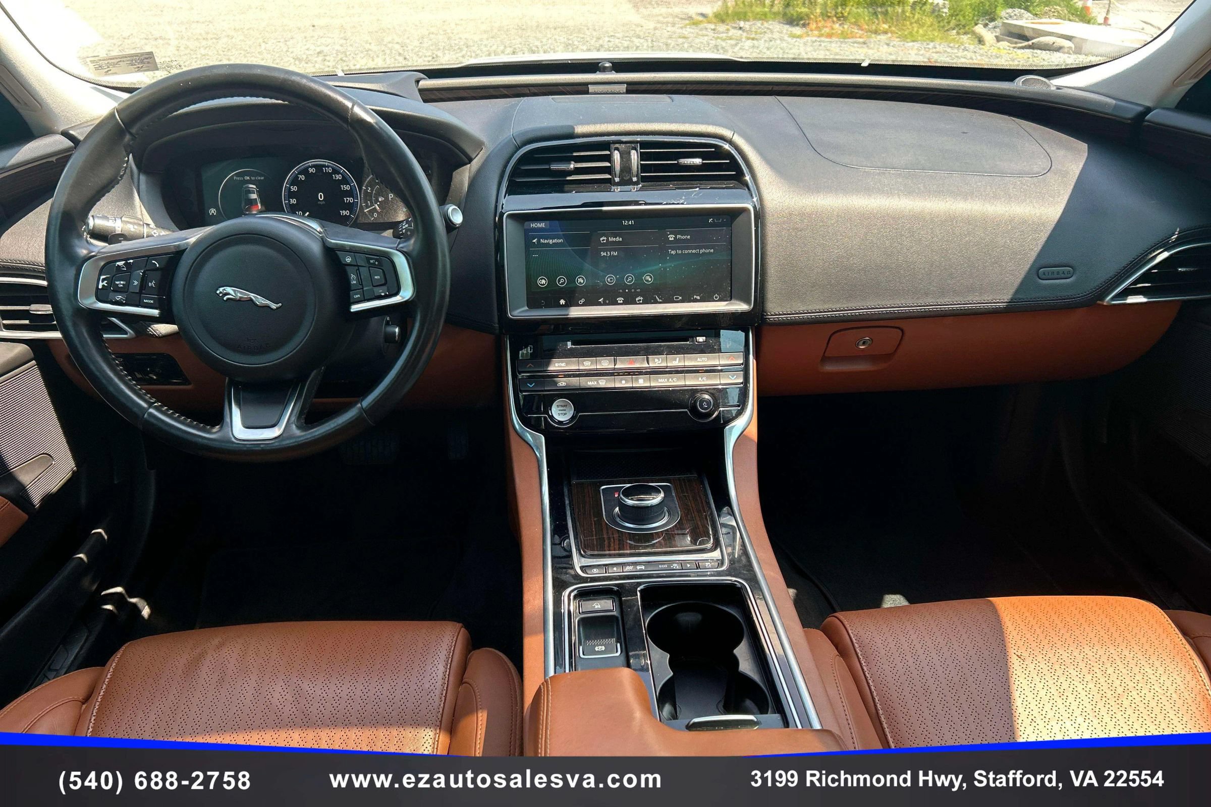 Used 2018 Jaguar XE Portfolio AWD/4WD image 15