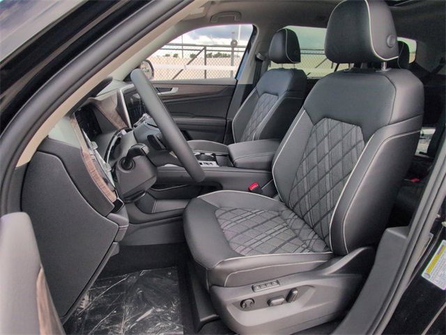 New 2026 Volkswagen Atlas SEL Premium R-Line image 5