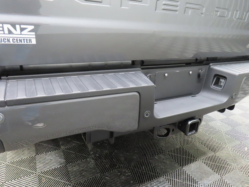 Used 2025 Ford F350 Lariat w/ Black Appearance Package image 49