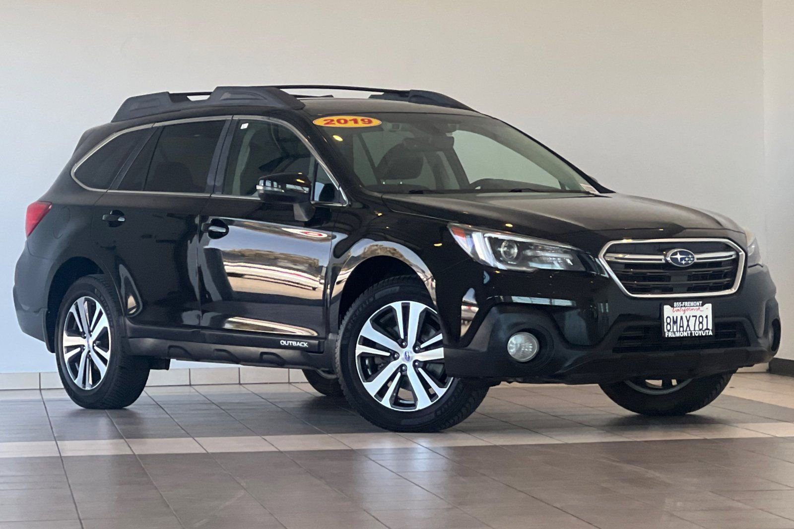 Used 2019 Subaru Outback 3.6R Limited AWD/4WD image 2