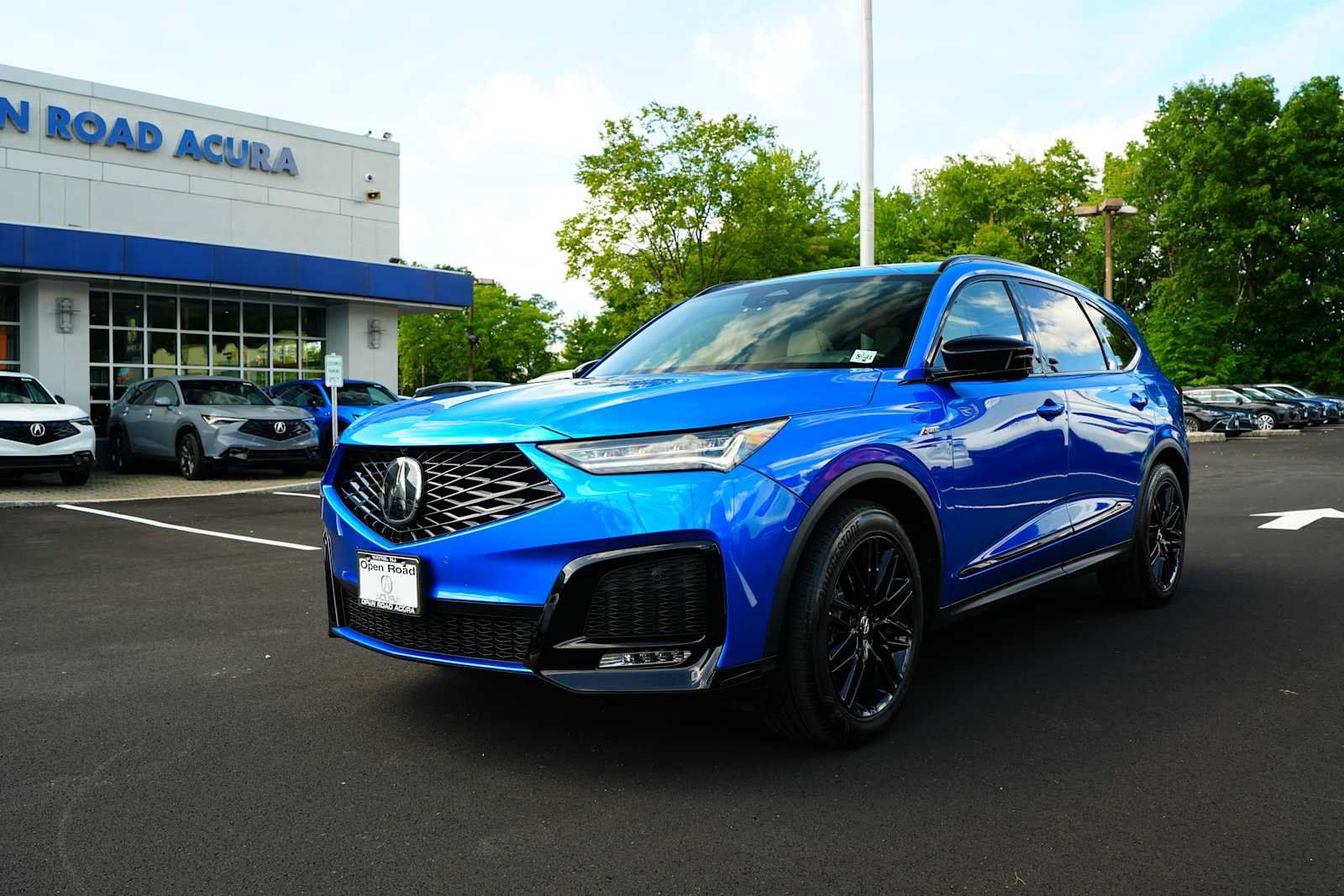 Certified 2026 Acura MDX A-Spec w/ Advance Package AWD/4WD image 3