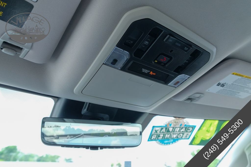 Used 2024 Toyota Sequoia Limited w/ Tow Technology Package AWD/4WD image 19