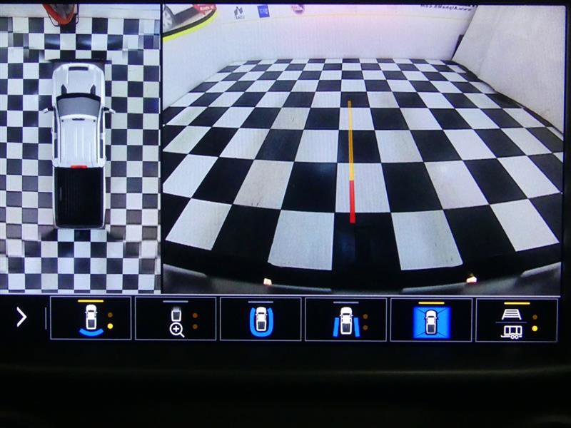 Used 2021 Chevrolet Silverado 3500 High Country w/ Z71 Off-Road Package image 8