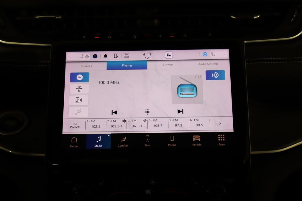 Used 2023 Jeep Grand Cherokee Limited AWD/4WD image 28