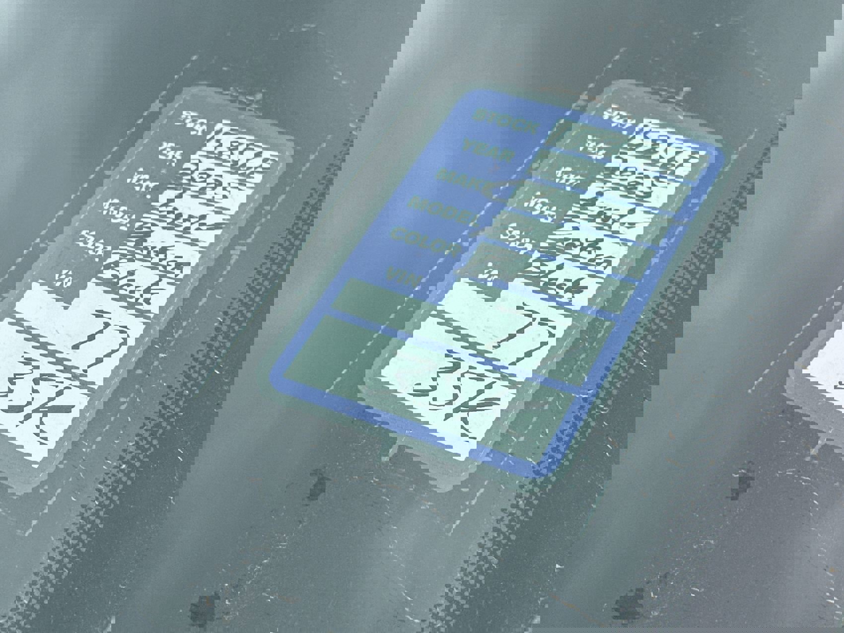 Used 2025 Chrysler Pacifica Select image 25