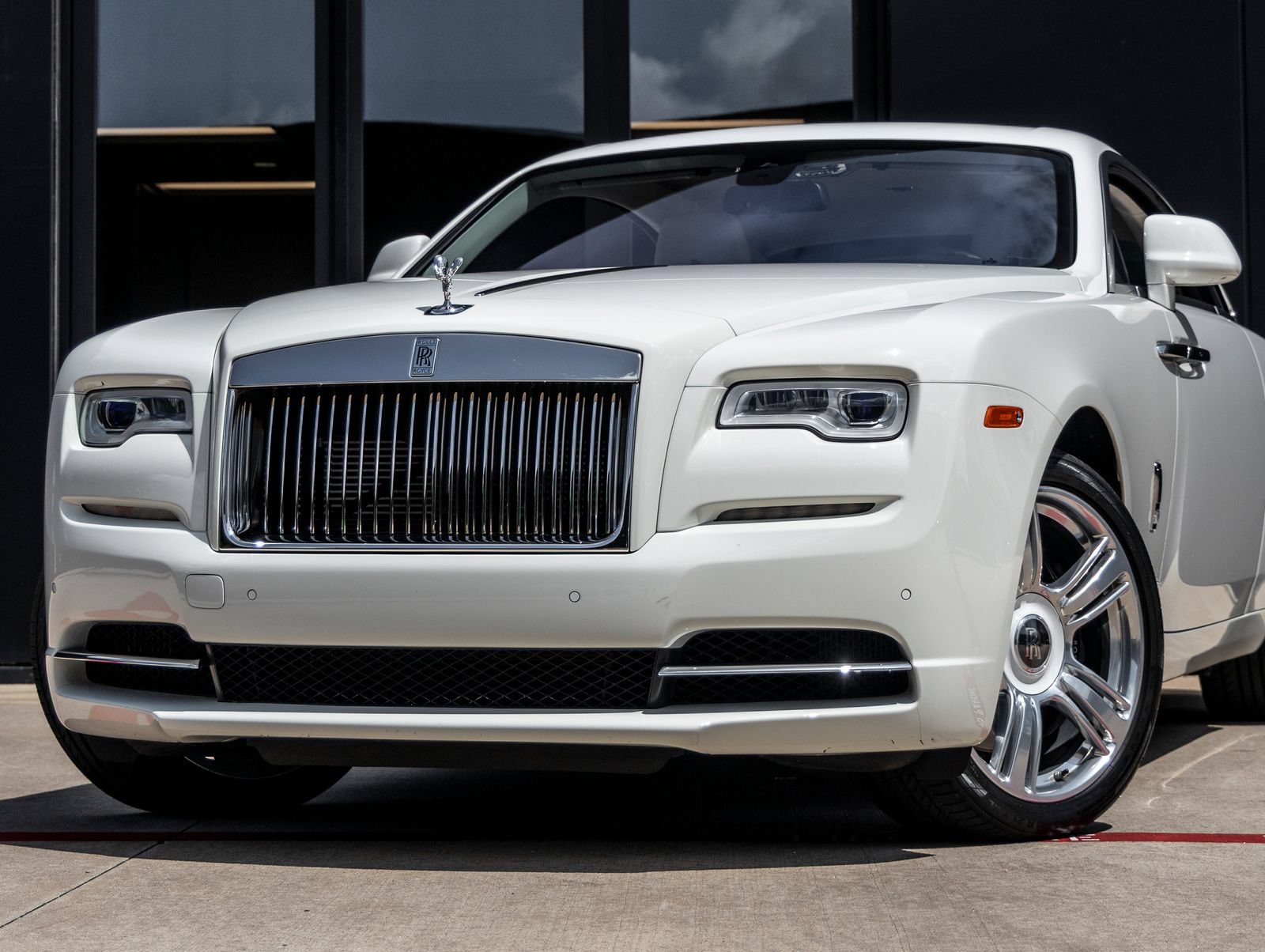 Used 2018 Rolls-Royce Wraith RWD image 6