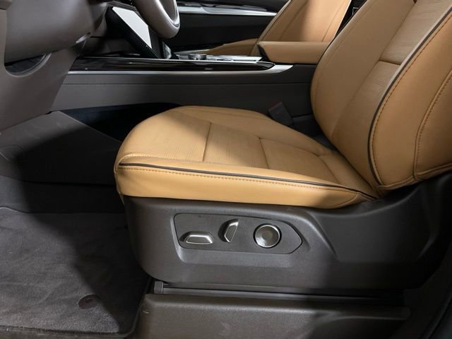 Certified 2026 Cadillac Escalade Luxury AWD/4WD image 27