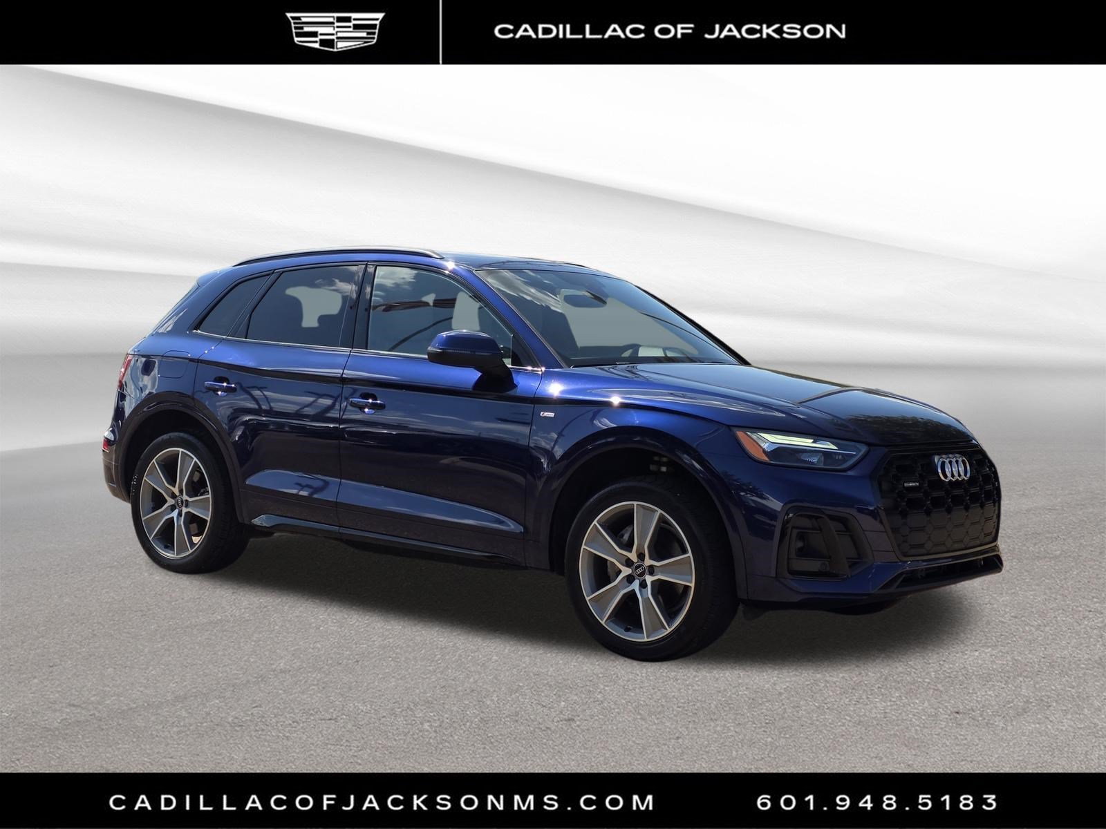 Used 2025 Audi Q5 2.0T Premium AWD/4WD image 3