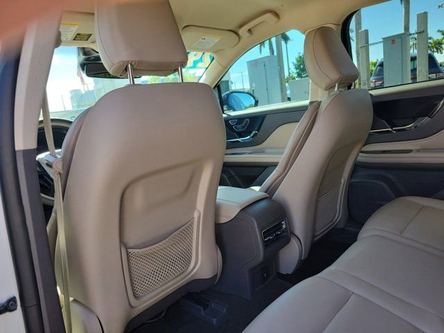 Certified 2023 Lincoln Corsair FWD image 15