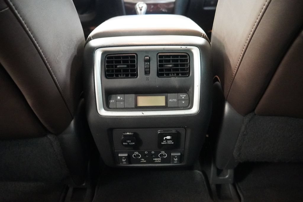 Used 2018 INFINITI QX60 Luxe w/ Deluxe Technology Package AWD/4WD image 33
