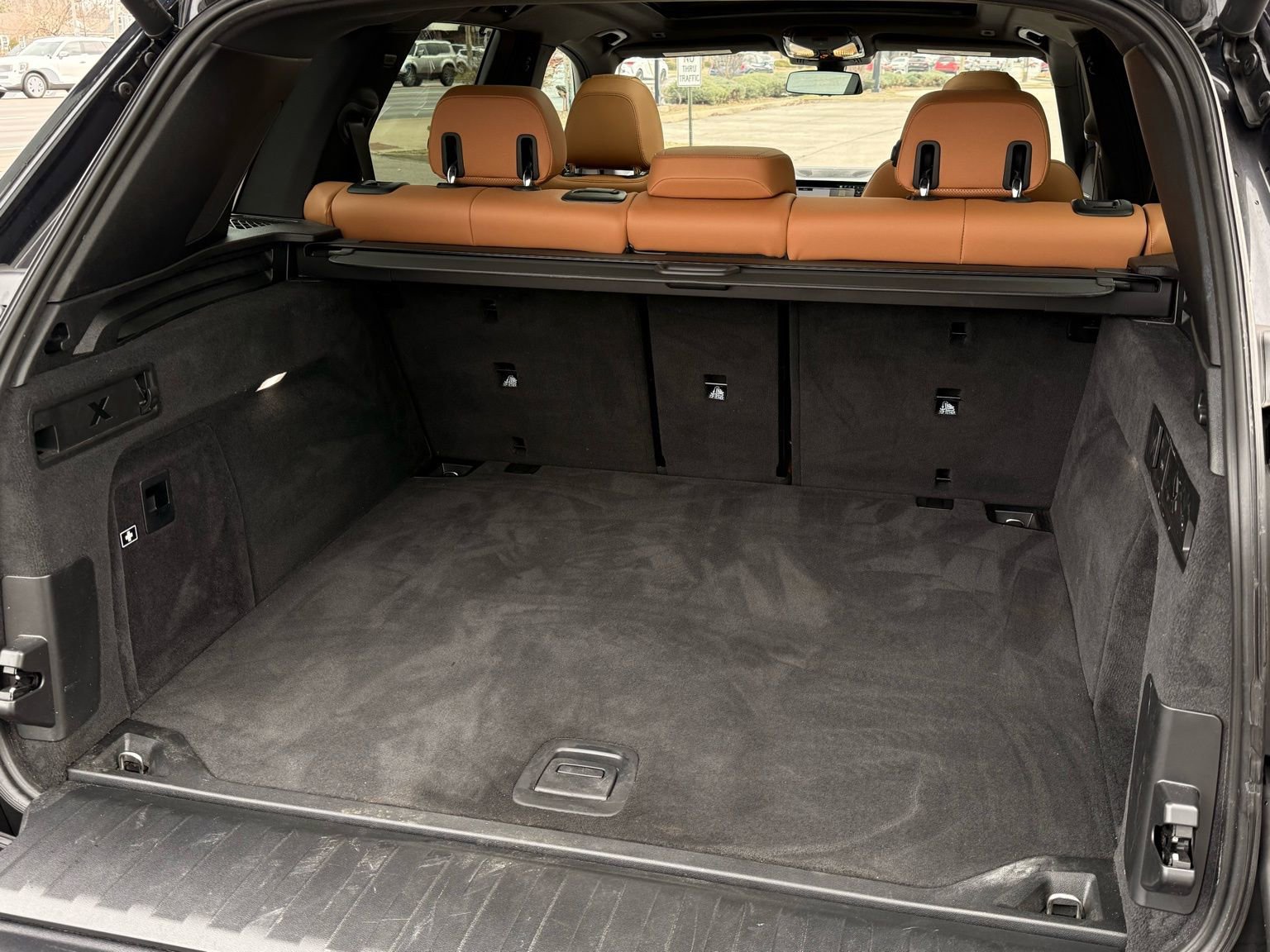 Used 2023 BMW X5 xDrive40i w/ Executive Package image 39