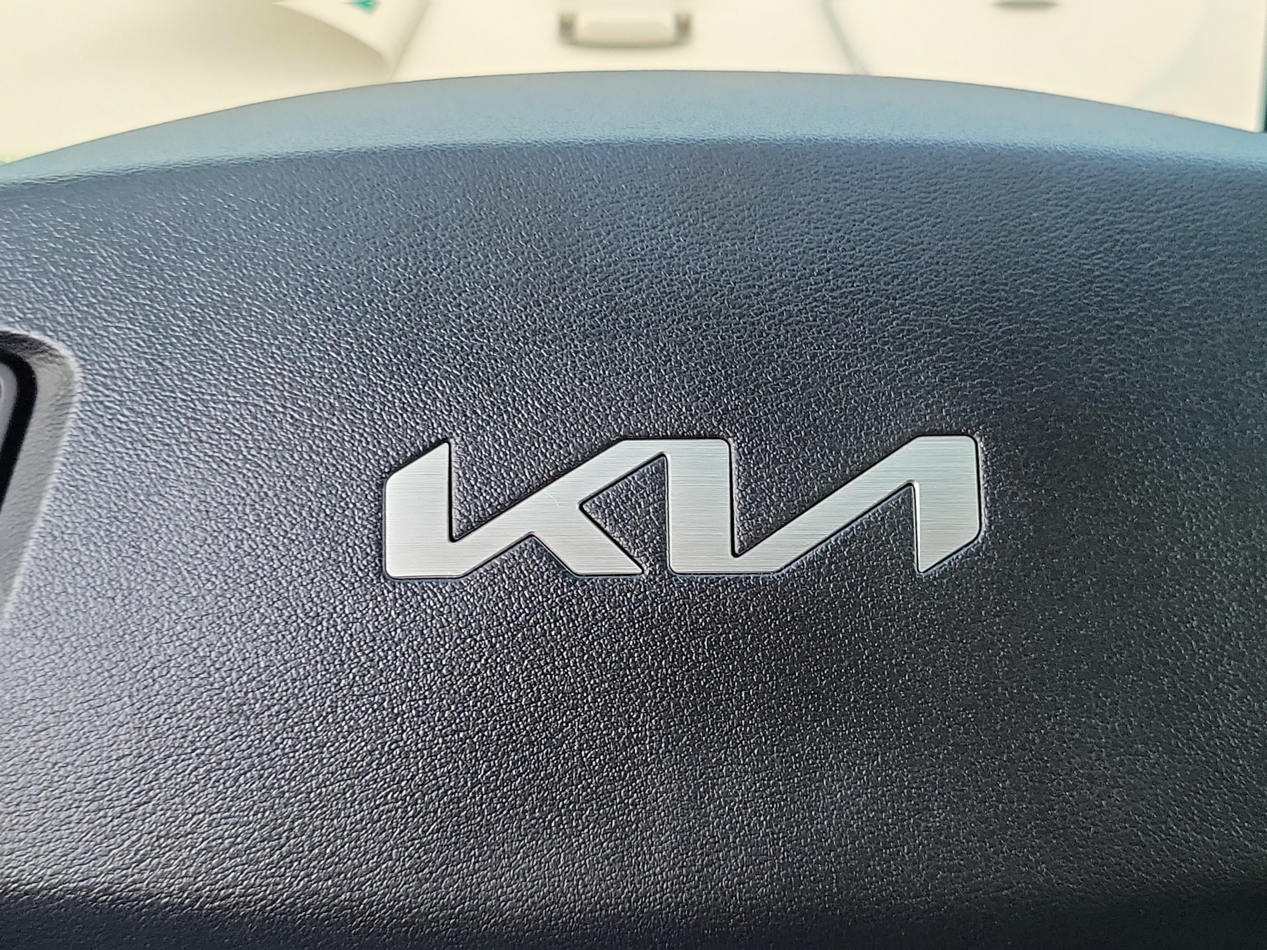 Used 2024 Kia EV6 Light RWD image 14
