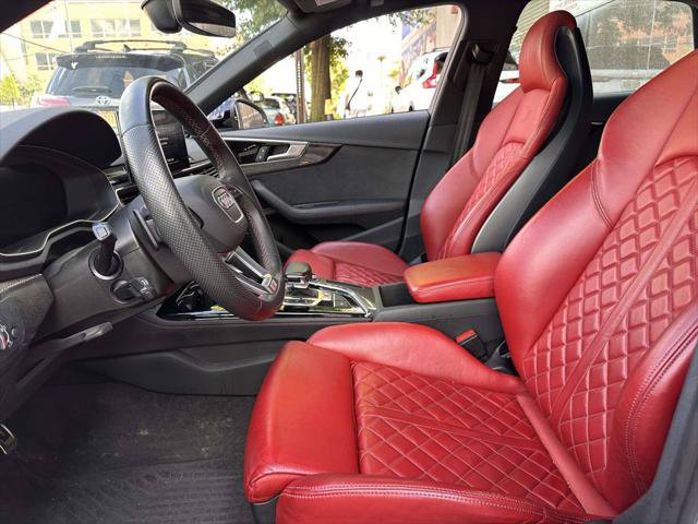 Used 2023 Audi S4 Premium Plus w/ Premium Plus Package AWD/4WD image 17