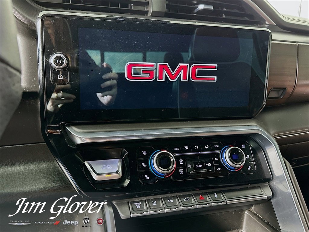 Used 2024 GMC Sierra 3500 Denali Ultimate image 29