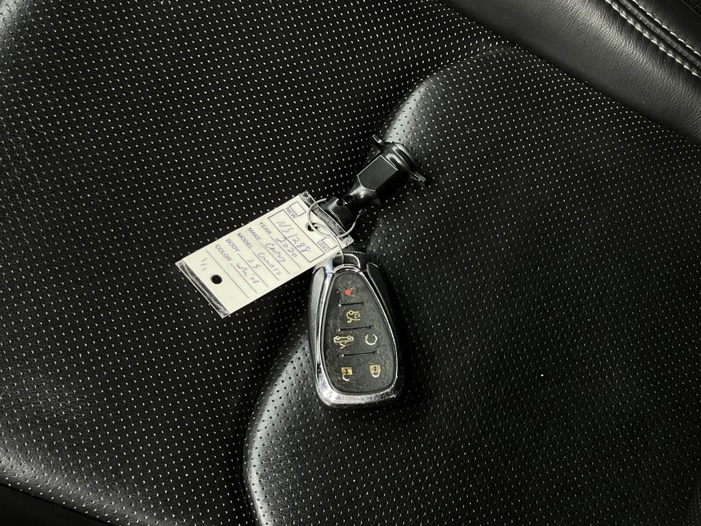 Used 2020 Chevrolet Camaro SS RWD image 37