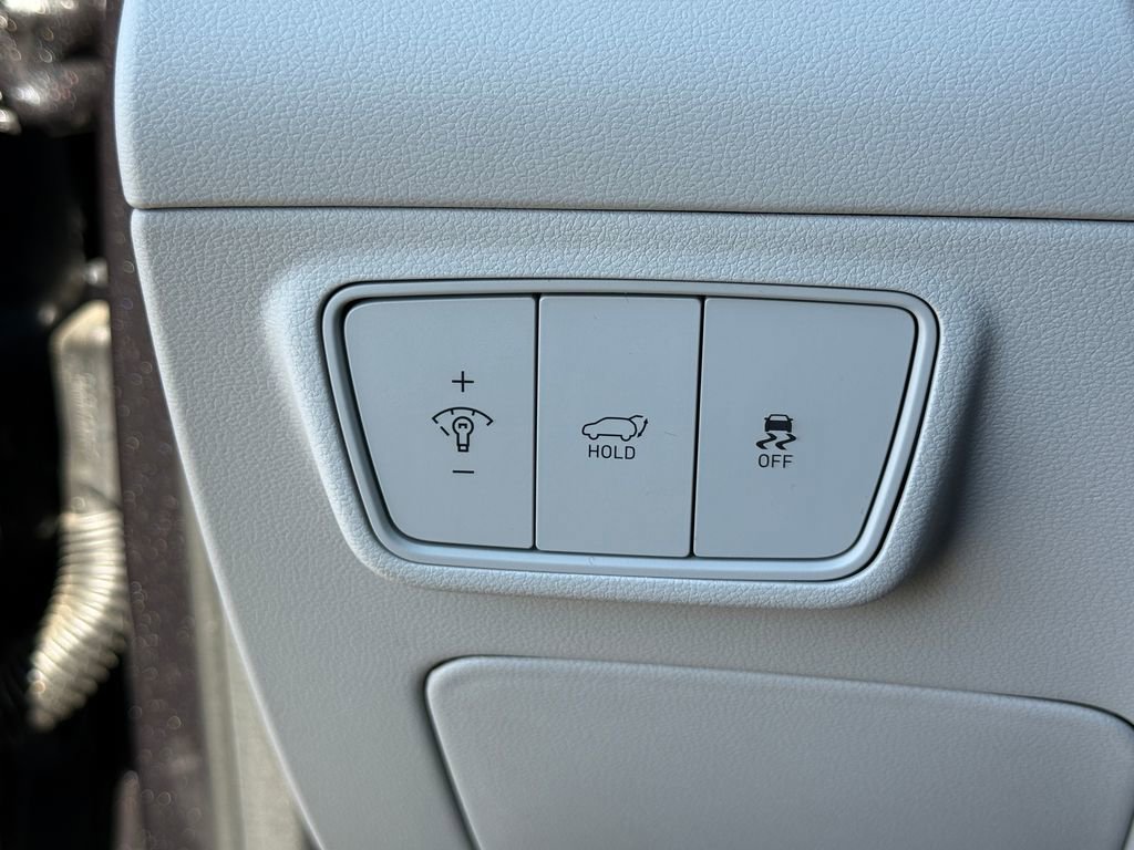 Used 2023 Hyundai Tucson Limited image 35