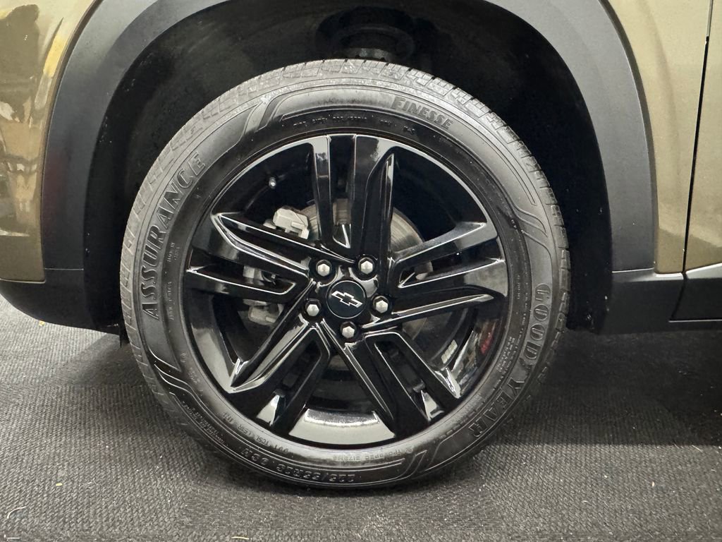 Used 2024 Chevrolet Trax ACTIV image 12