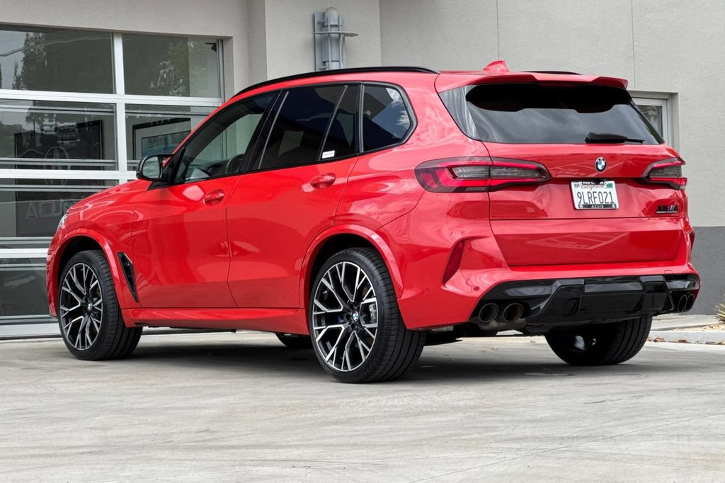 Used 2021 BMW X5 M w/ Competition Package AWD/4WD image 3
