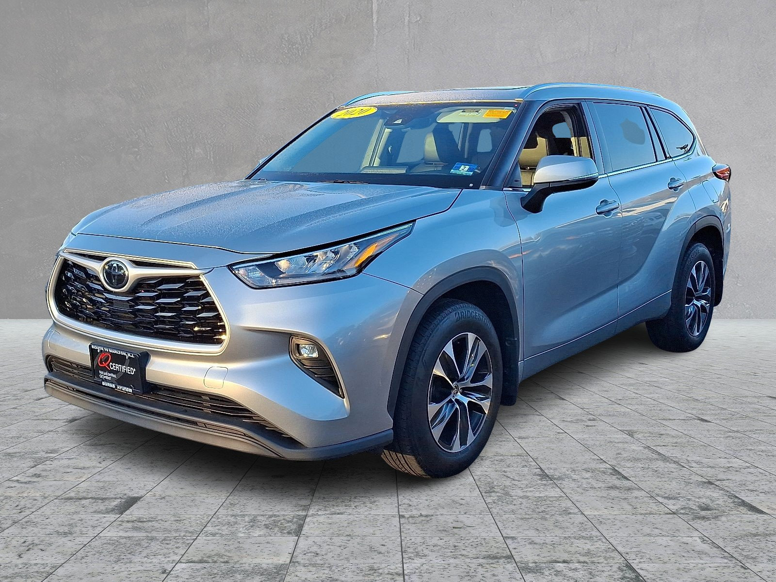 Used 2020 Toyota Highlander XLE image 6