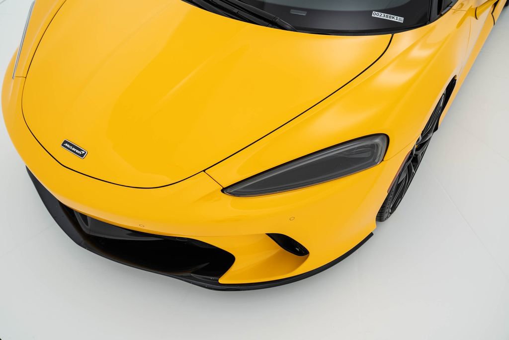 Used 2023 McLaren GT image 32