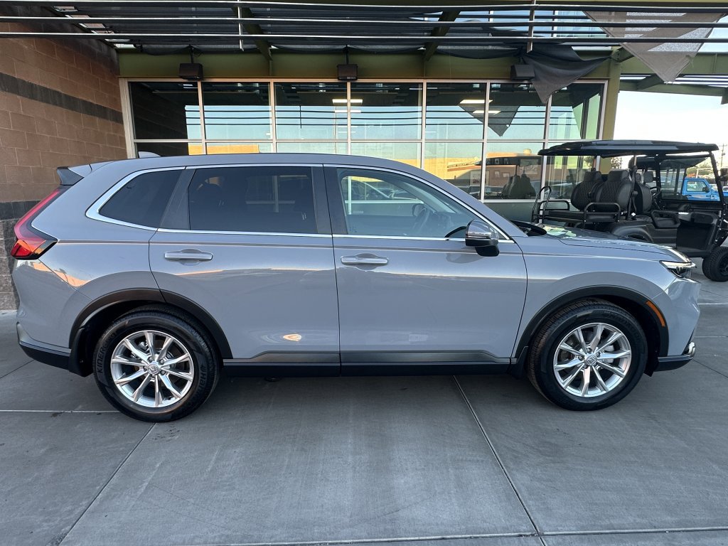Used 2023 Honda CR-V EX image 9