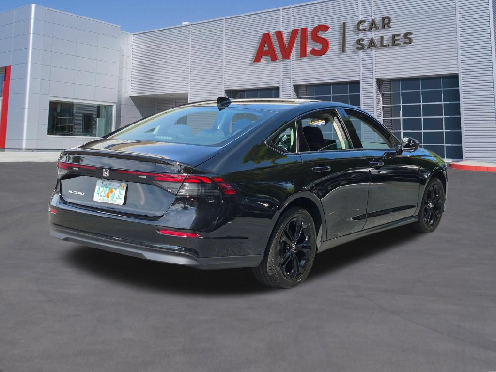 Used 2025 Honda Accord SE image 6