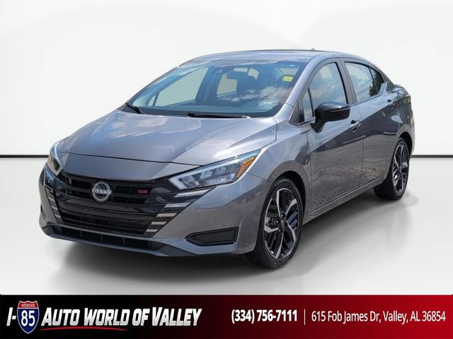 Used 2024 Nissan Versa SR FWD image 1