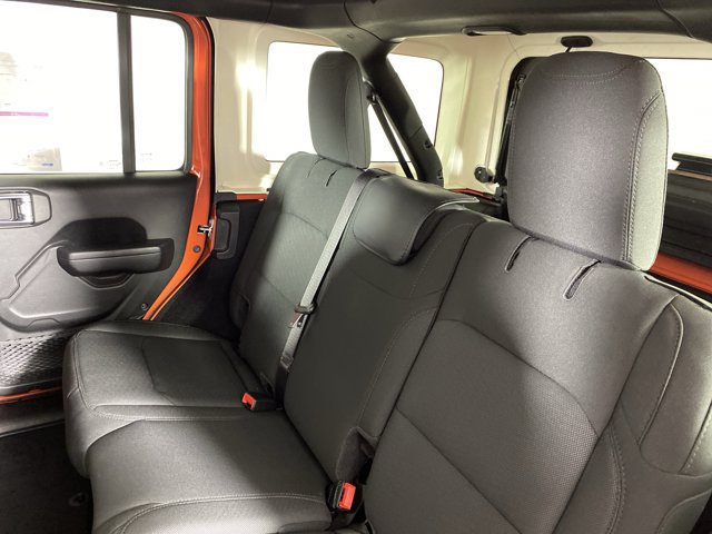 Used 2023 Jeep Wrangler Unlimited Sport AWD/4WD image 31