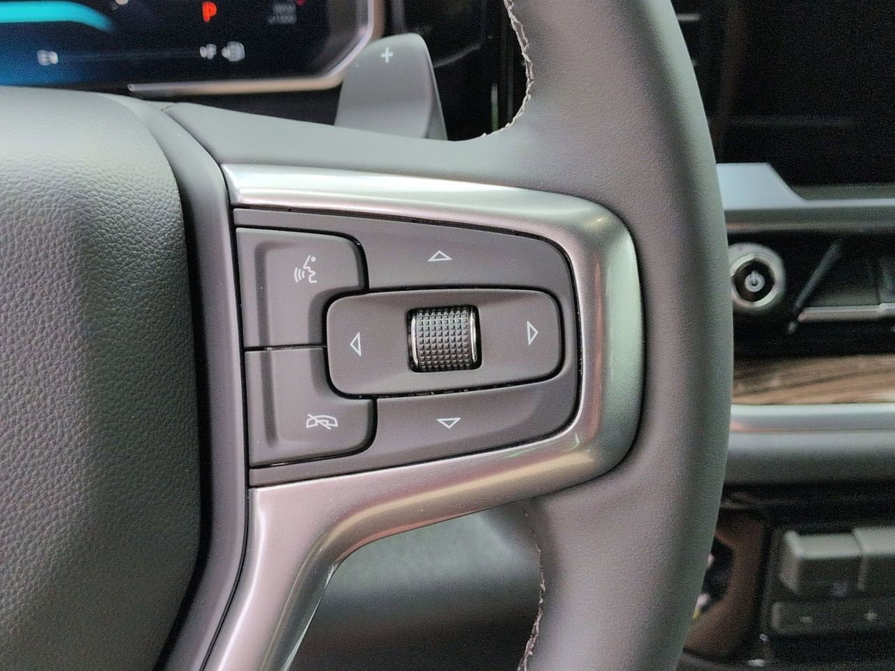 New 2026 Chevrolet Silverado 1500 RST w/ Rally Edition RWD image 13