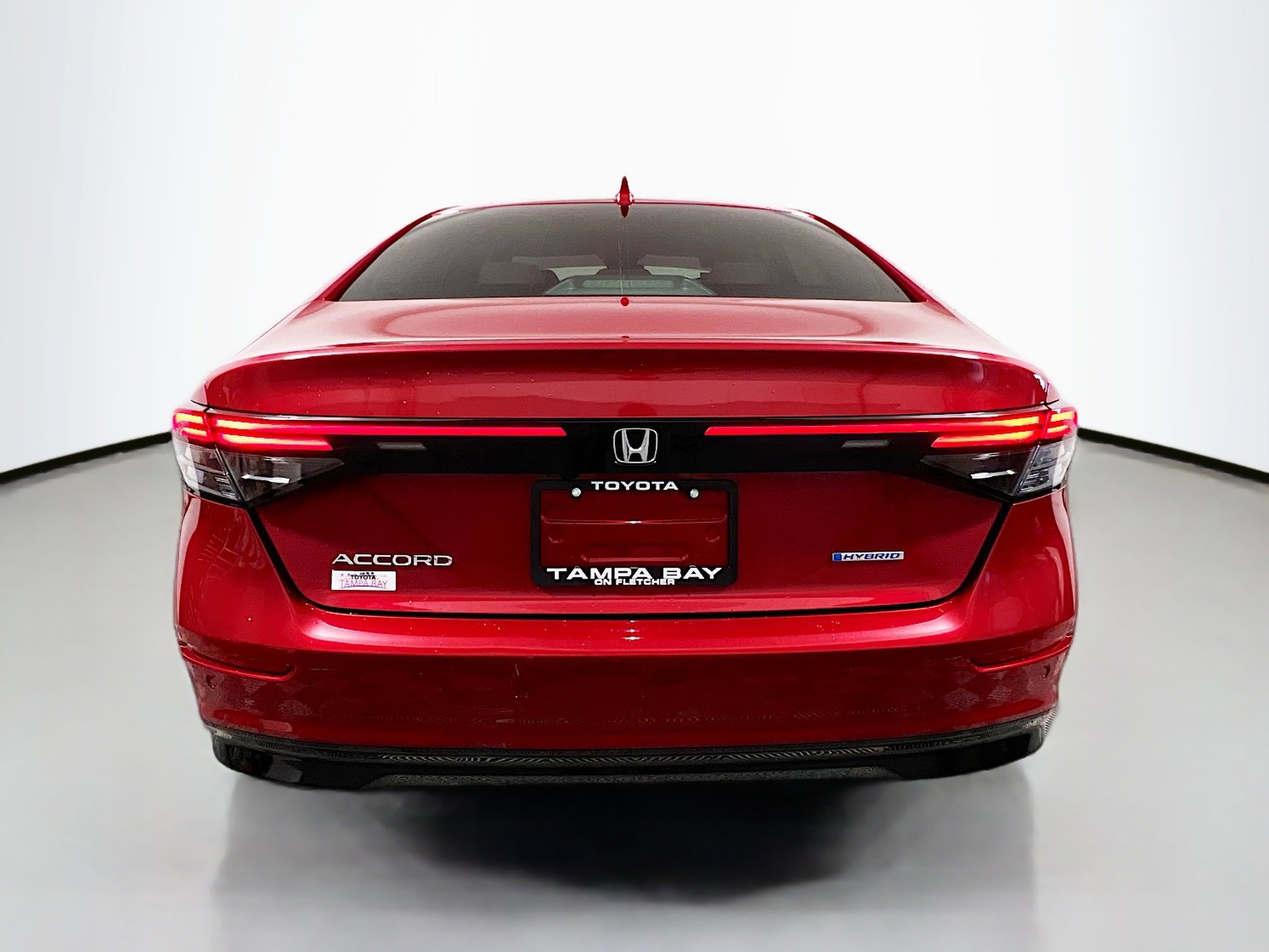 Used 2023 Honda Accord EX-L image 6