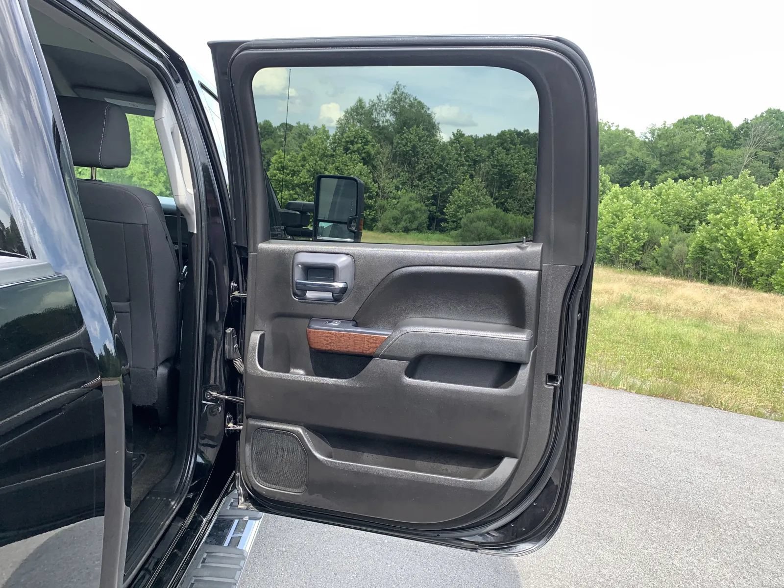 Used 2016 GMC Sierra 2500 SLE AWD/4WD image 30