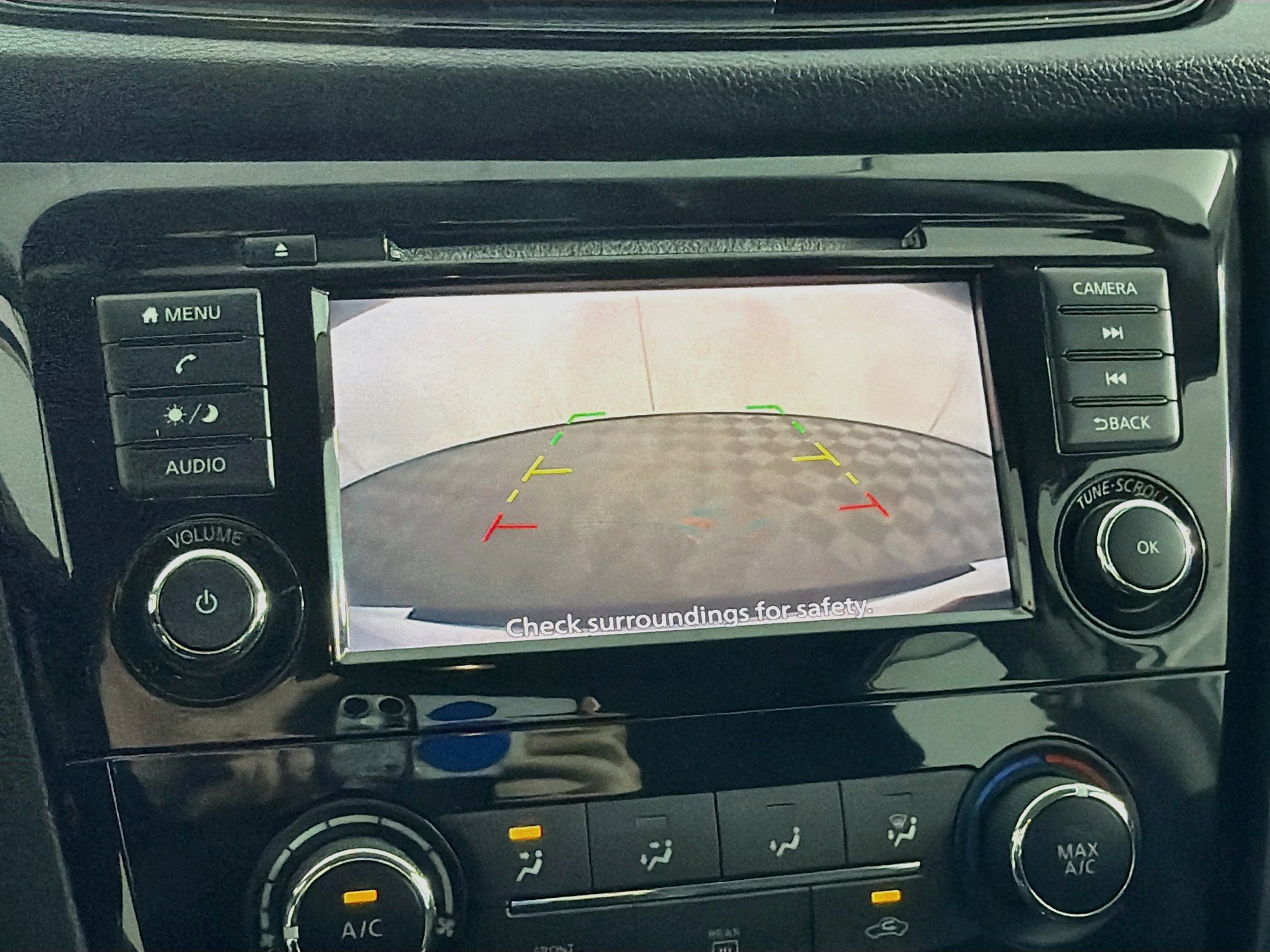 Used 2018 Nissan Rogue S FWD image 21