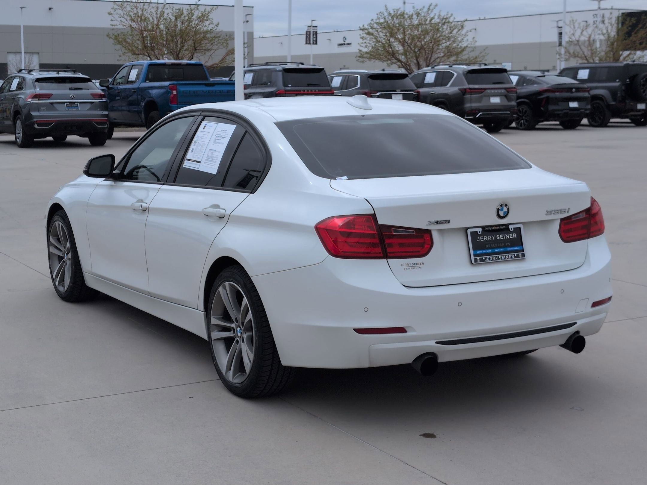 Used 2013 BMW 335i xDrive Sedan AWD/4WD image 3