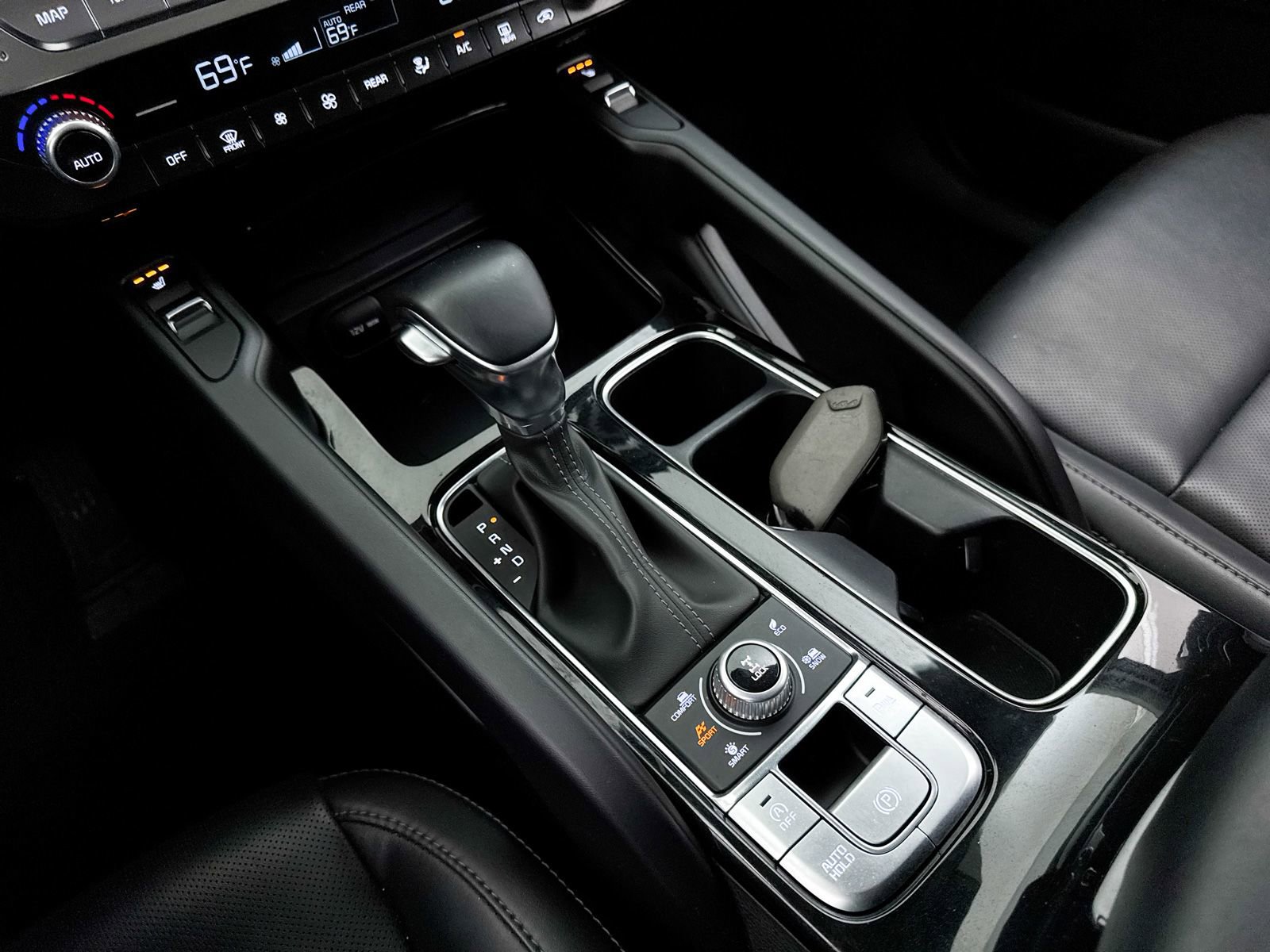 Used 2023 Kia Telluride S image 29