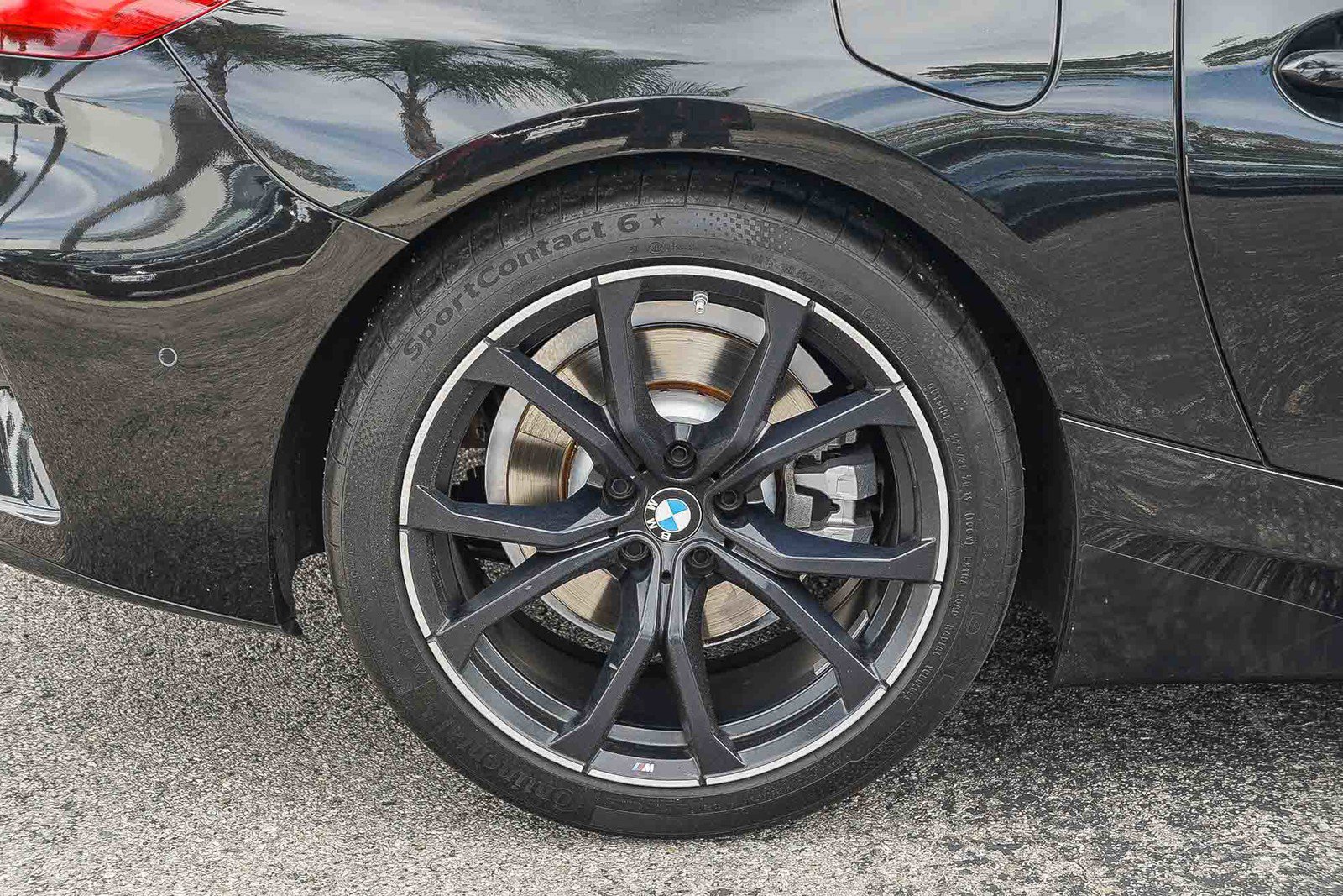 Certified 2023 BMW Z4 M40i w/ Premium Package RWD image 11