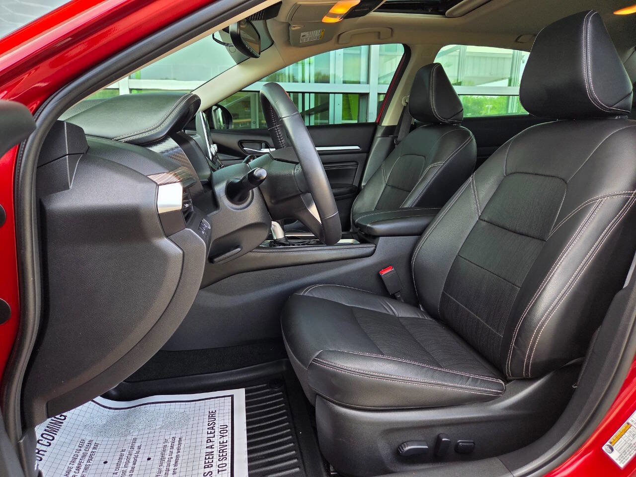 Used 2022 Nissan Altima 2.5 Platinum AWD/4WD image 14