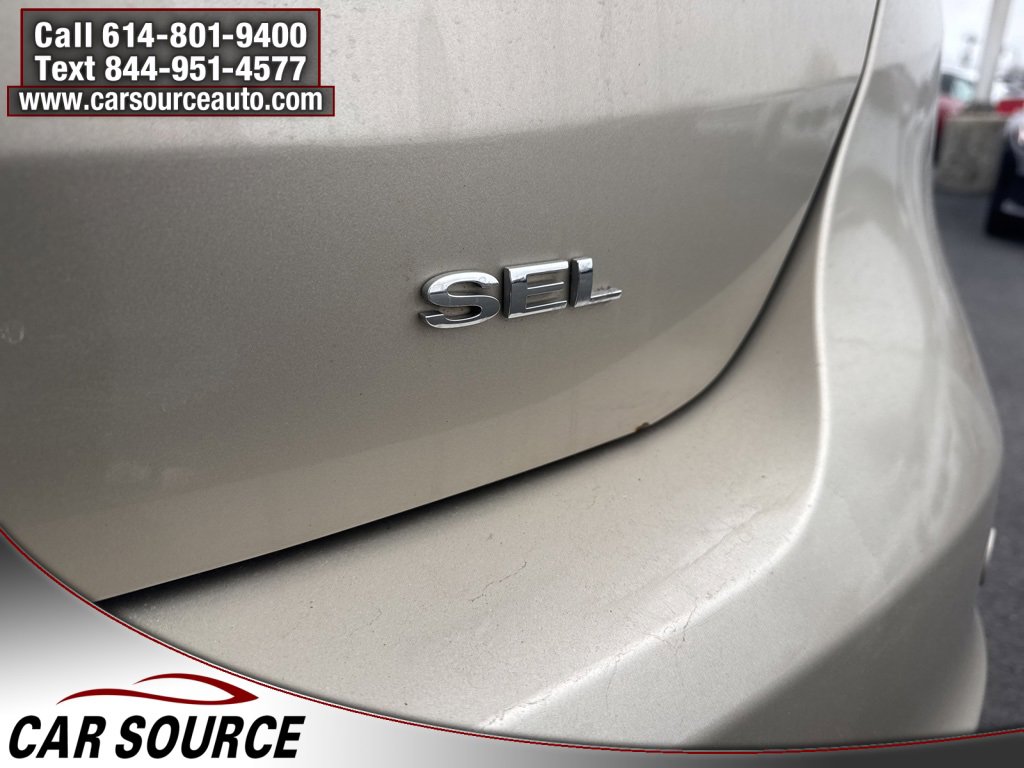 Used 2017 Ford Focus SEL w/ Cold Weather Package image 6