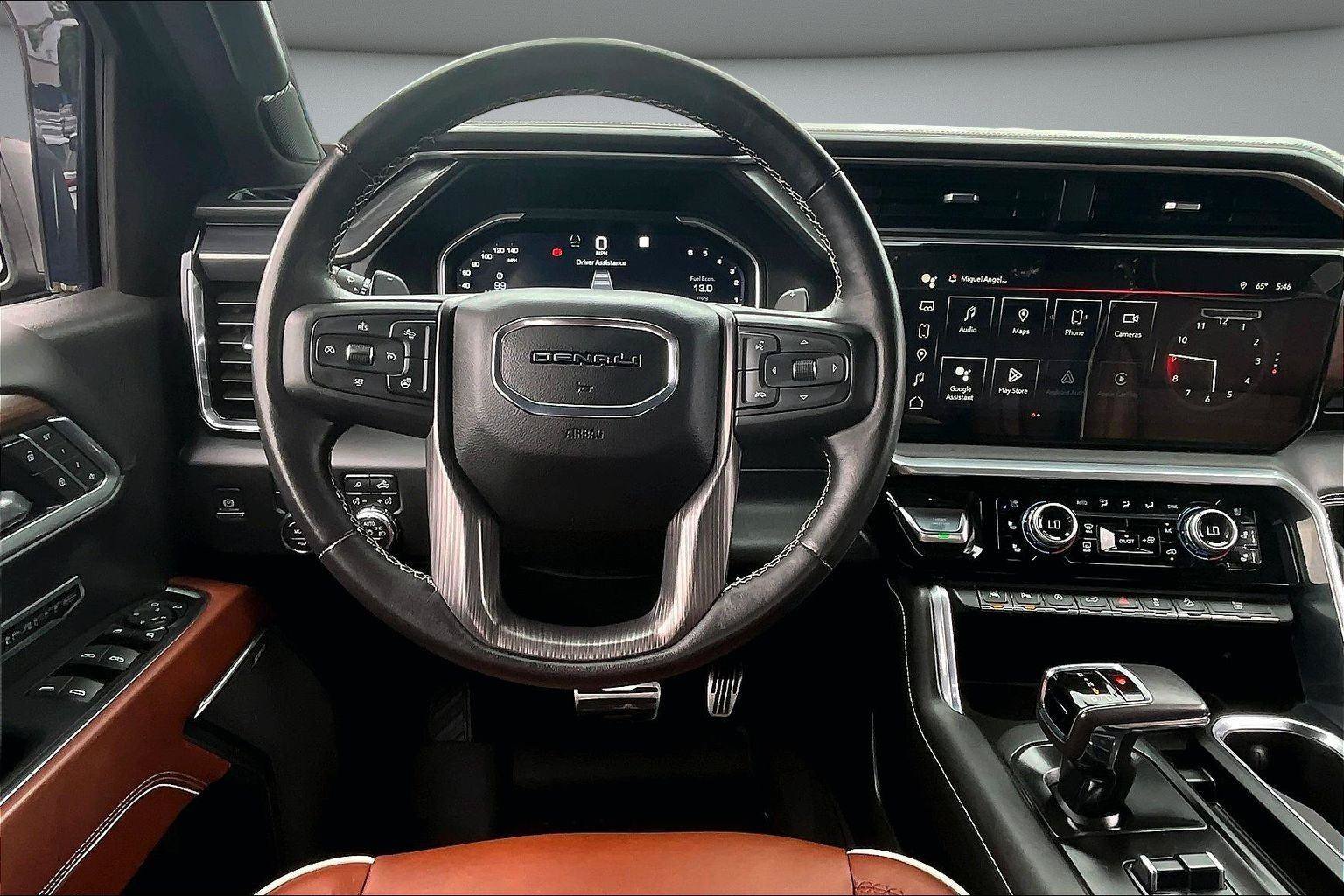 Used 2022 GMC Sierra 1500 Denali Ultimate AWD/4WD image 9