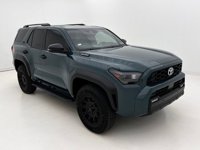 Used 2025 Toyota 4Runner TRD Off-Road AWD/4WD image 2